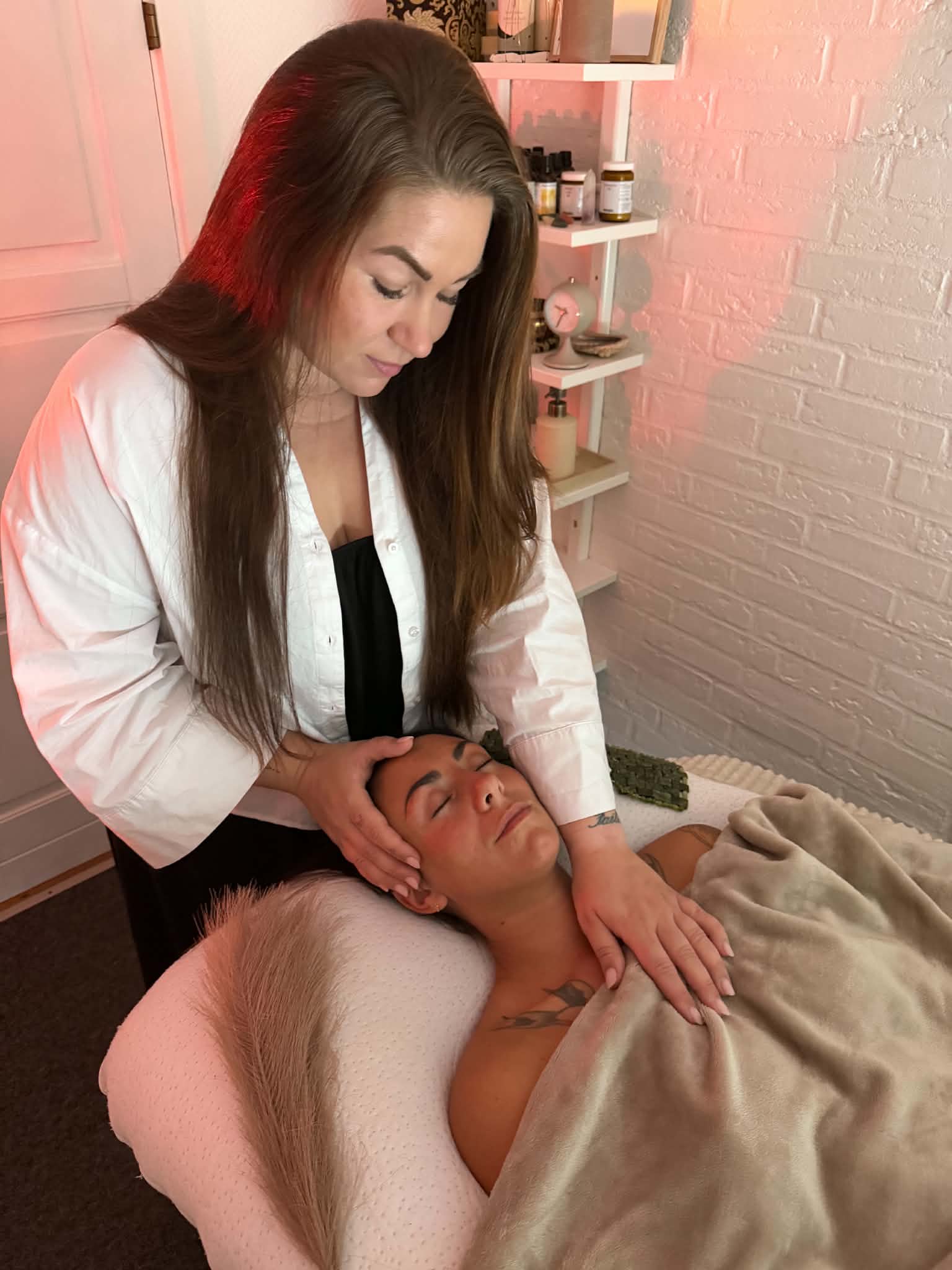 ASMR-massage i Frederikshavn hos Takeyourtime